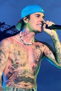 [People Profile] All We Know About Justin Bieber Biography: Age, Career, Spouse, Family, Net Worth