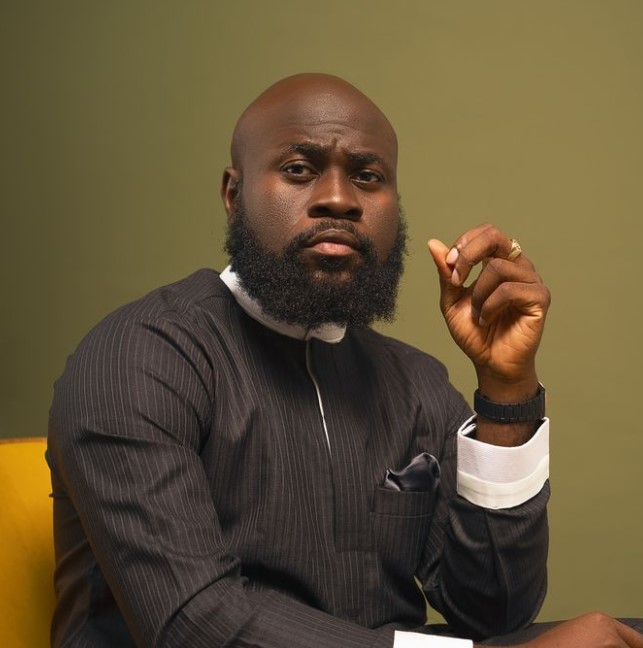 [People Profile] All We Know About Lasisi Elenu Biography: Age, Career ...