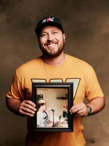 Mitchell Tenpenny Biography: Age, Career, Spouse, Net Worth