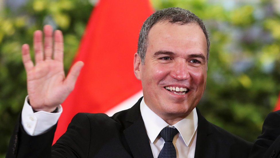 Salvador del Solar: el actor de "Pantaleón y las visitadoras" que ahora es presidente del Consejo de Ministros de Perú - BBC News Mundo
