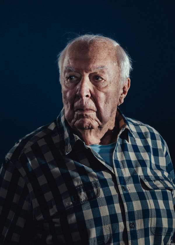 Jasper Johns Still Doesn't Want to Explain His Art - The New York Times