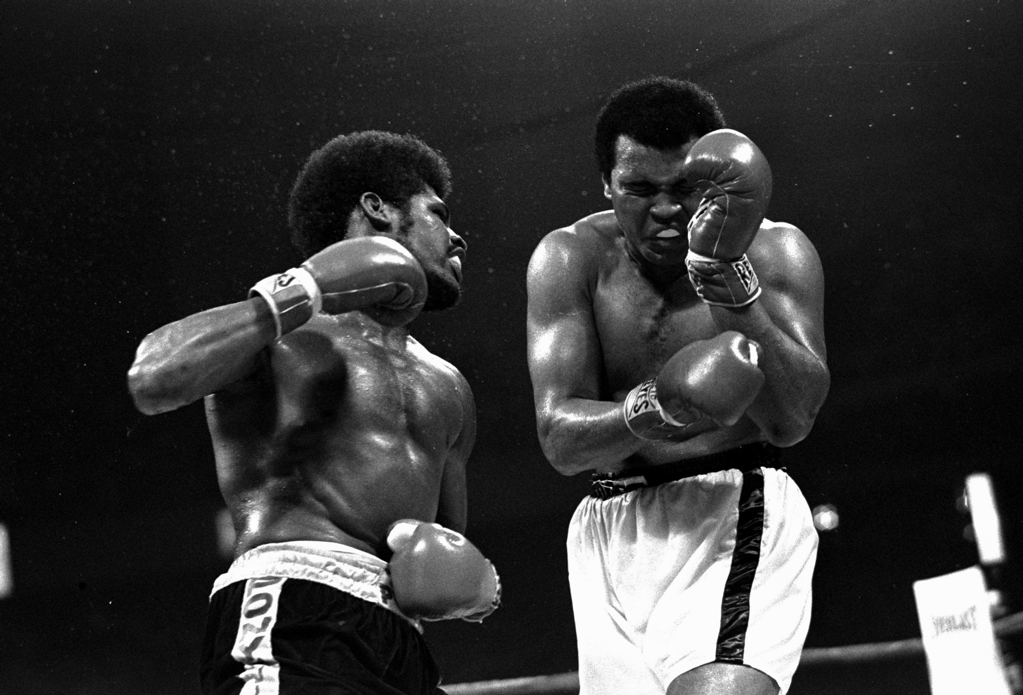 Look back at the legendary 1978 Muhammad Ali vs. Leon Spinks II fight