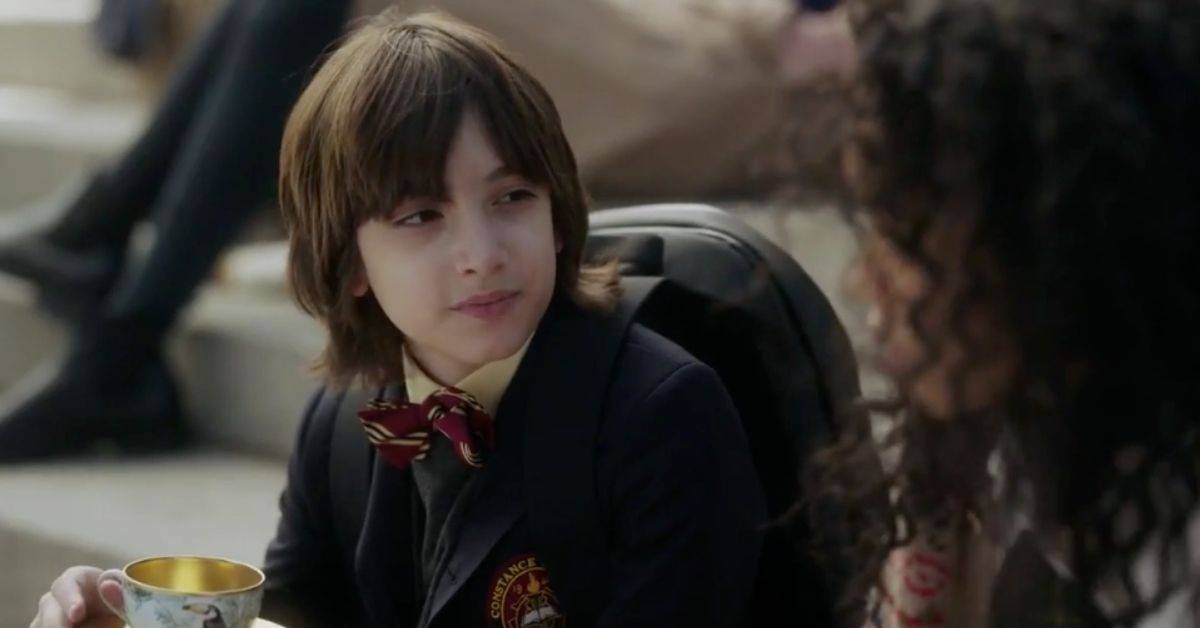 Invasion & 3 Other Great Performances From Azhy Robertson