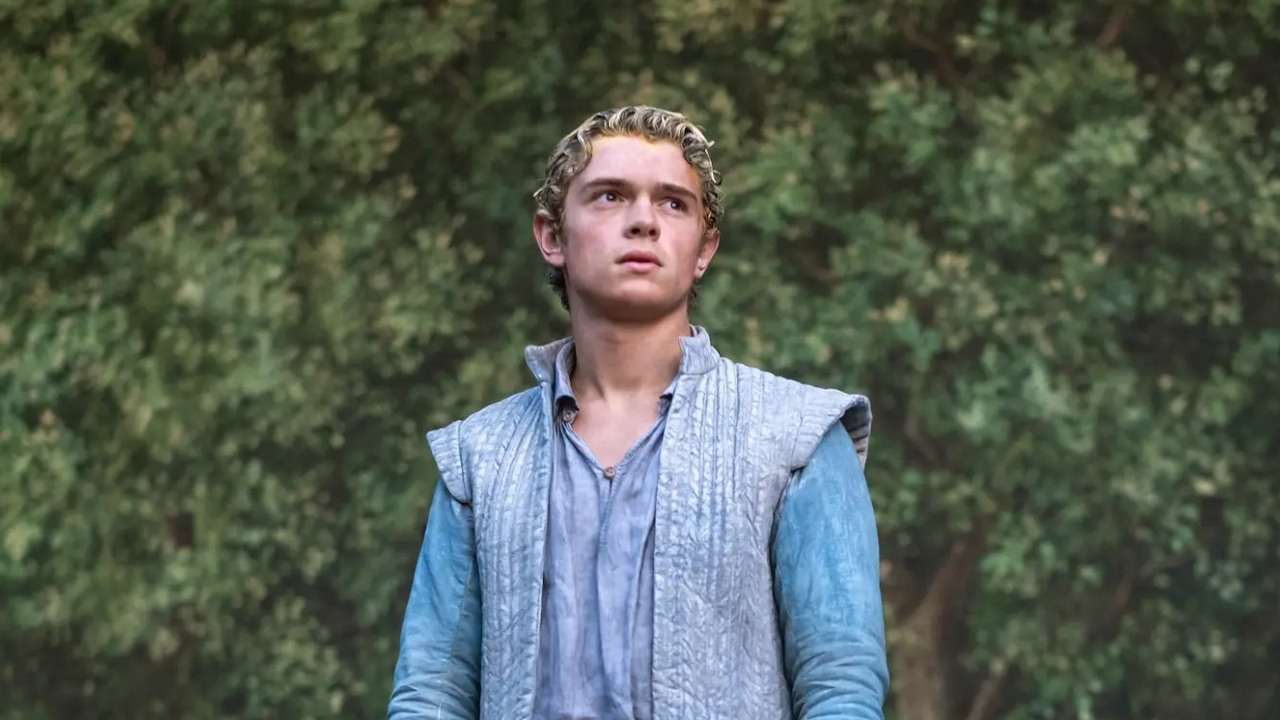 Everything we know about Hamnet star Noah Jupe ahead of his Romeo & Juliet West End debut | West End Theatre