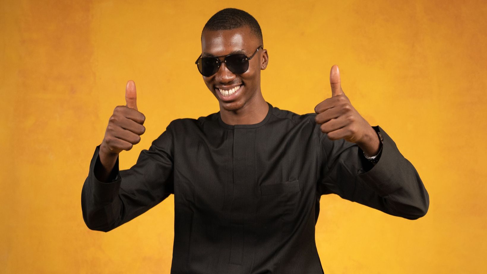 Layi Wasabi's formula is to keep it short and sweet