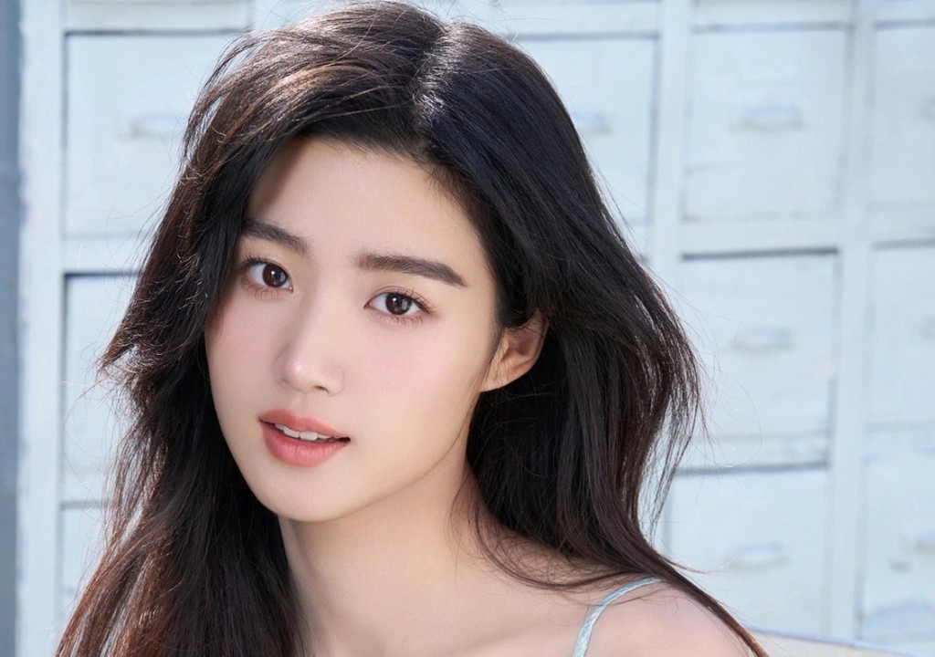 Lu Yuxiao Profile - CPOP HOME