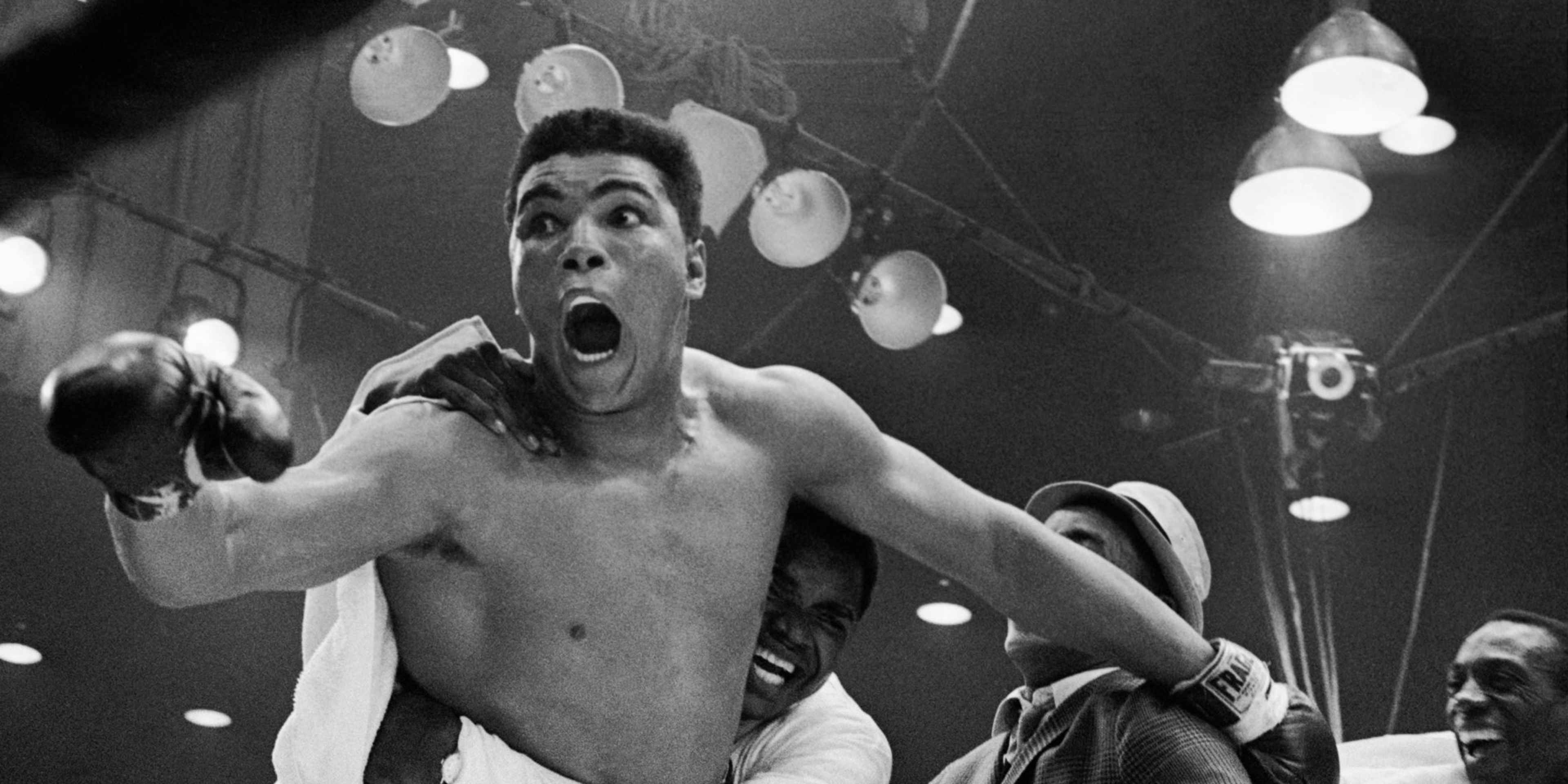 Young Muhammad Ali knocks out Sonny Liston for first world title | February 25, 1964 | HISTORY