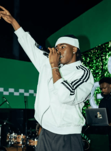 FOLA Bi0graphy: Age, Career, Girlfriend, Net W0rth, Scandal, Songs, Albums